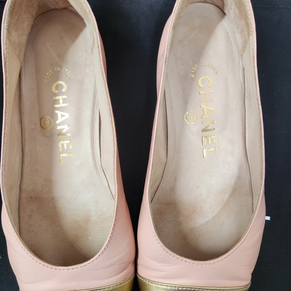 Chanel Shoes - Picture 2 of 9